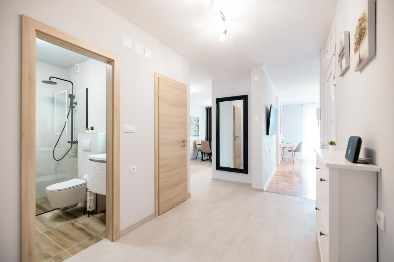 Bridge Comfort Apartment Zára Kültér fotó