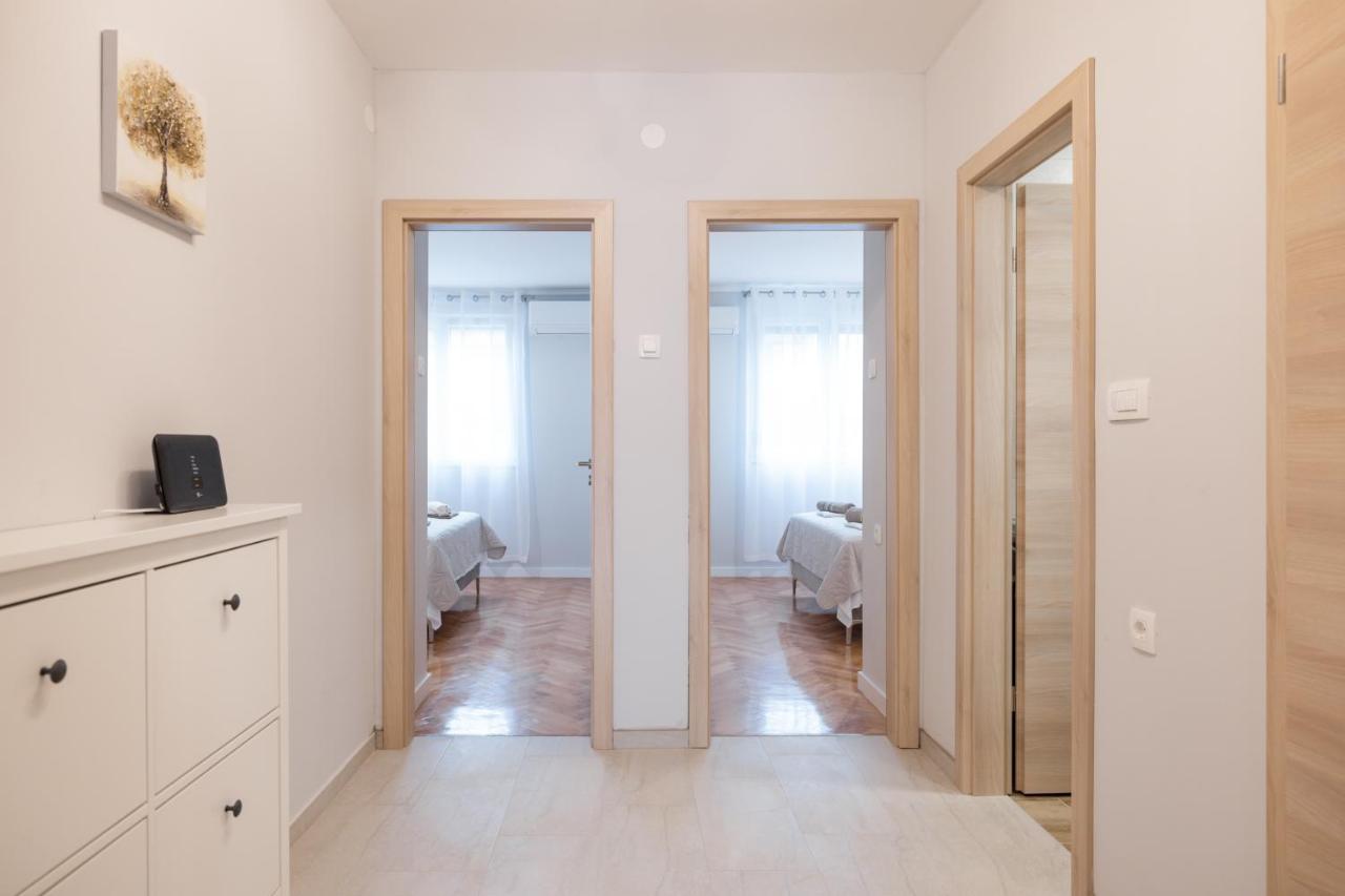 Bridge Comfort Apartment Zára Kültér fotó